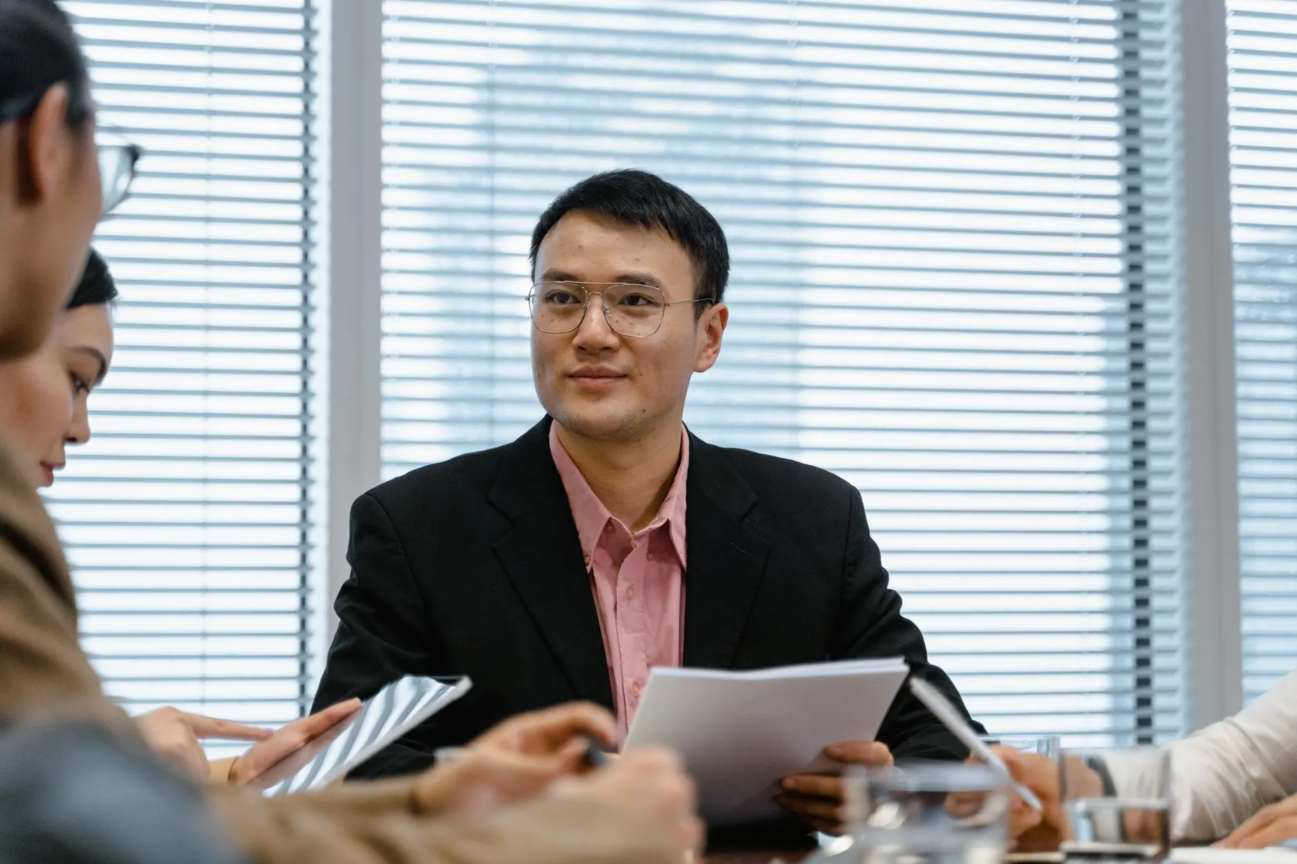 工业控制系统中电子元器件与仪器仪表的协同应用分析