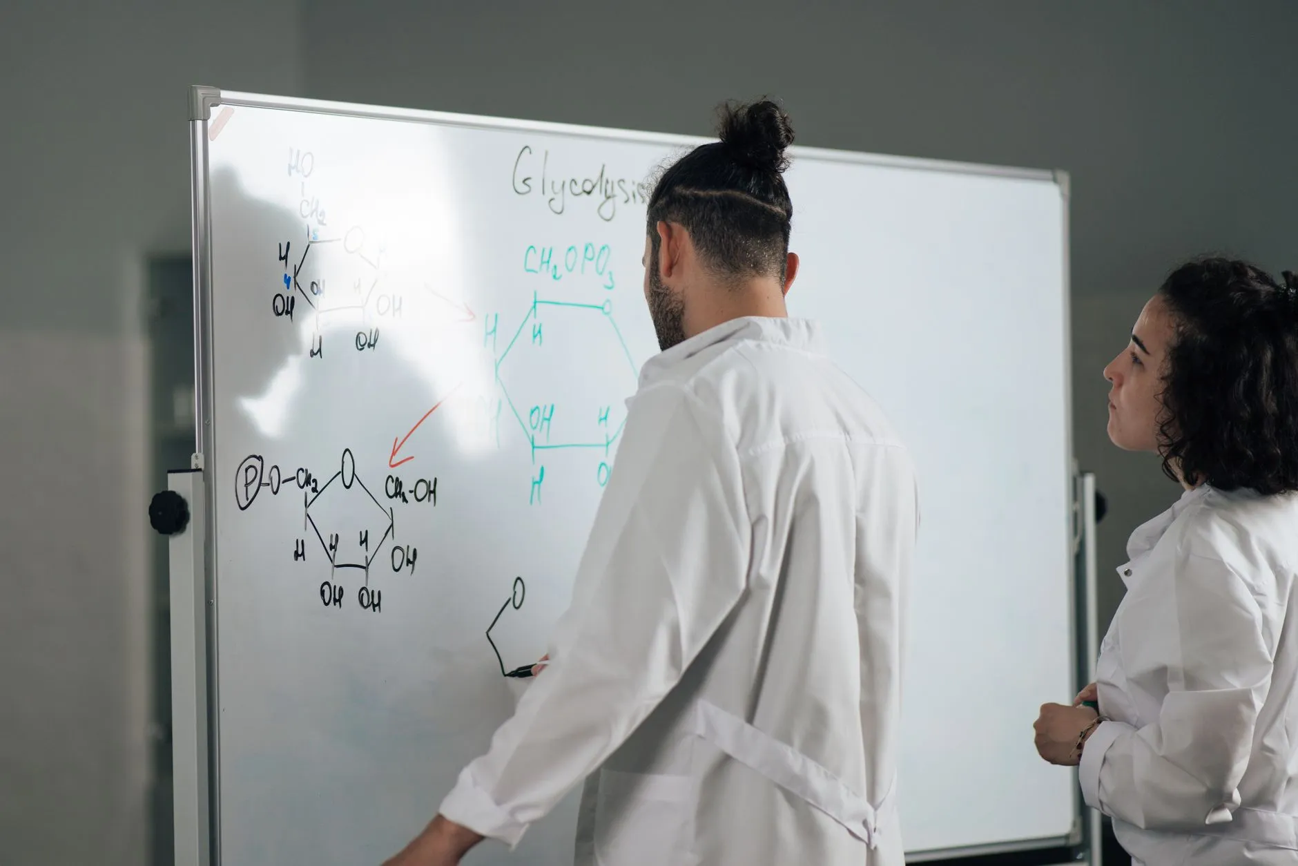 电子元器件选型中的常见误区及对工业控制系统稳定性的影响分析