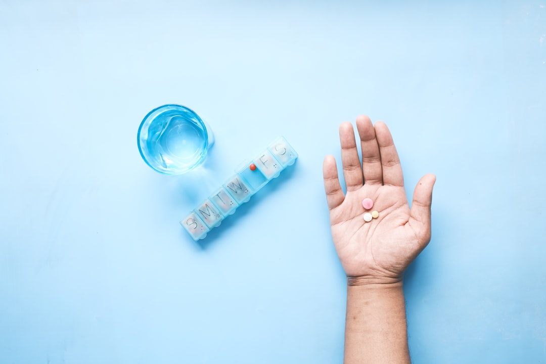 电子元器件选型指南：如何匹配工业控制设备的可靠性需求
